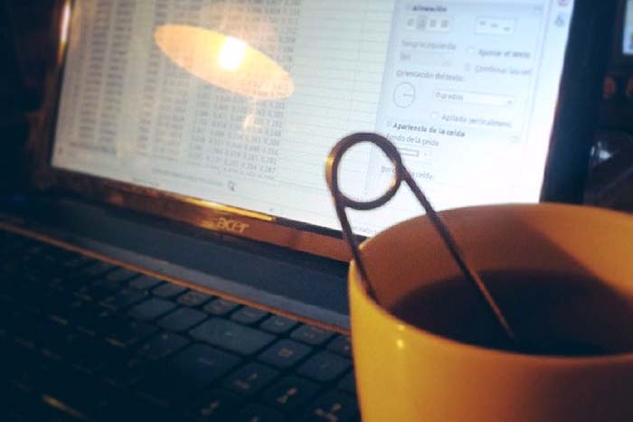 trabajando