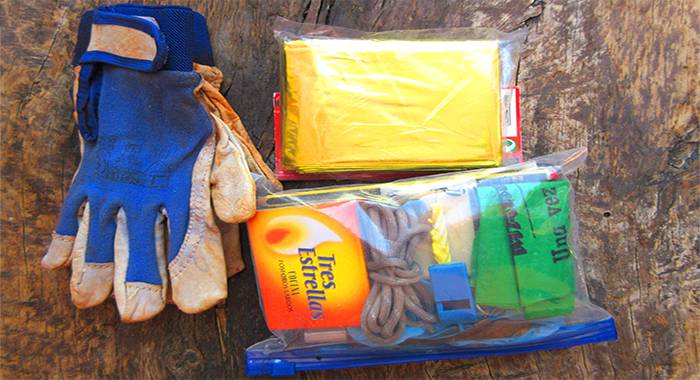 Kit de supervivencia recogido Kit de supervivencia recogido